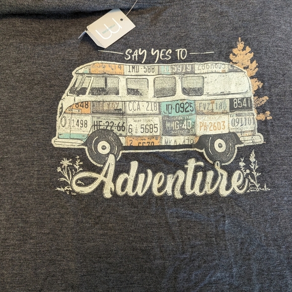 Women's cap sleeved T-shirt new with tags Maurice's XL - Picture 2 of 6